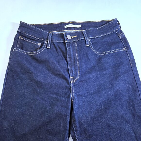 NWOT Levi's 725 High Rise Bootcut Size 30 - Picture 2 of 2